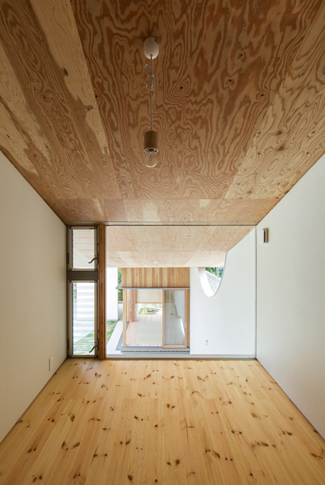 Shawl House by Y+M Design Office