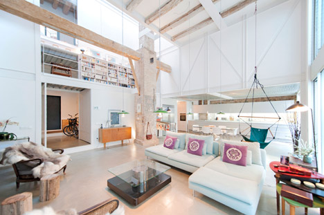 Single House Building by Lluis Corbella Architecture and Design