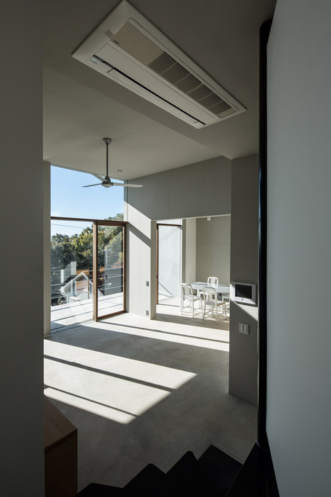 Slide House by Y+M Design Office