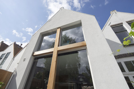 Stretched House by Ruud Visser Architecten