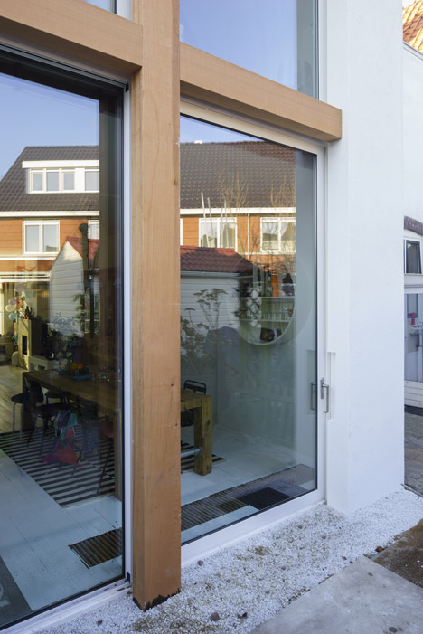 Stretched House by Ruud Visser Architecten