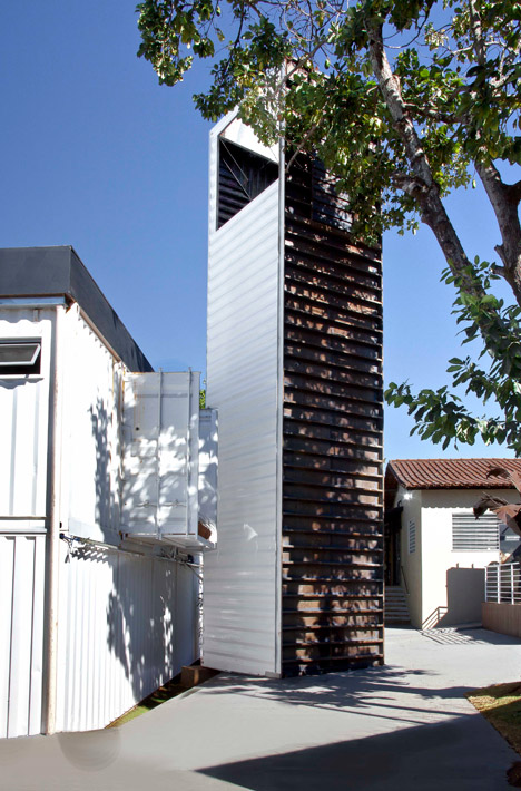 Superiscope by Pedro Barata e Arquitetos Associados