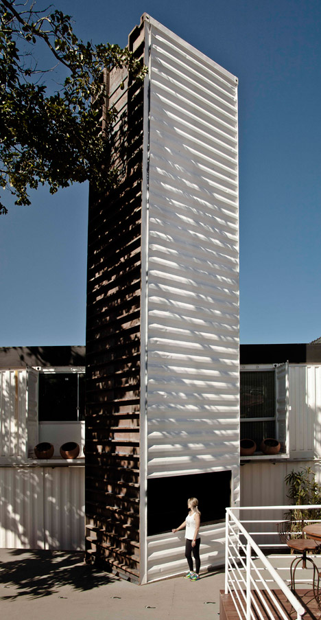Superiscope by Pedro Barata e Arquitetos Associados