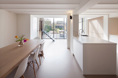 T19 by Reset Architecture
