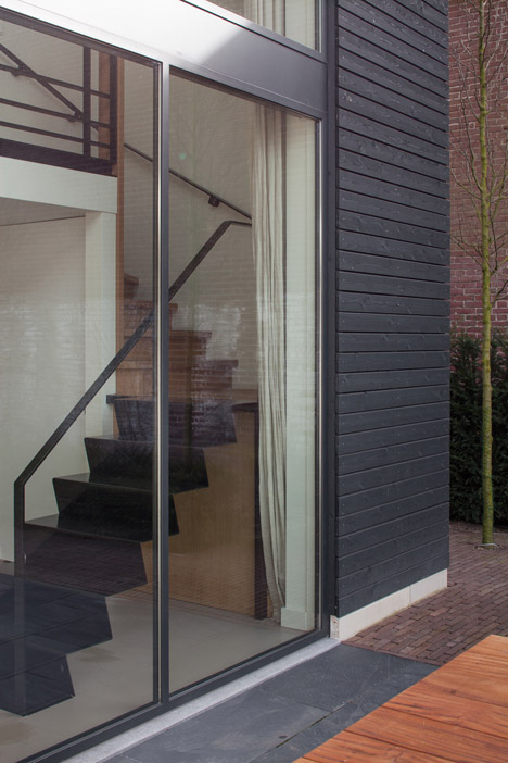 T19 by Reset Architecture