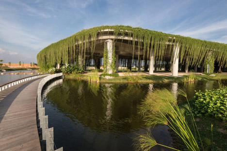 The Arc at Bandar Rimbayu by Garis Architects