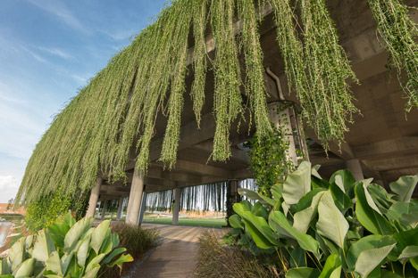 The Arc at Bandar Rimbayu by Garis Architects