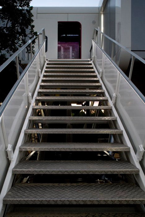 The-Spaceship-Home-by-NOEM_dezeen_468_27