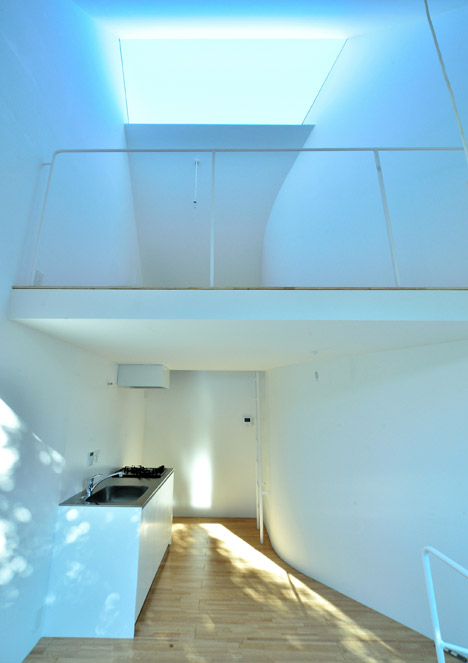 Townhouse in Takaban by Niji Architects