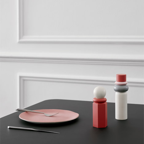 Hub table by Yves Behar for Tylko