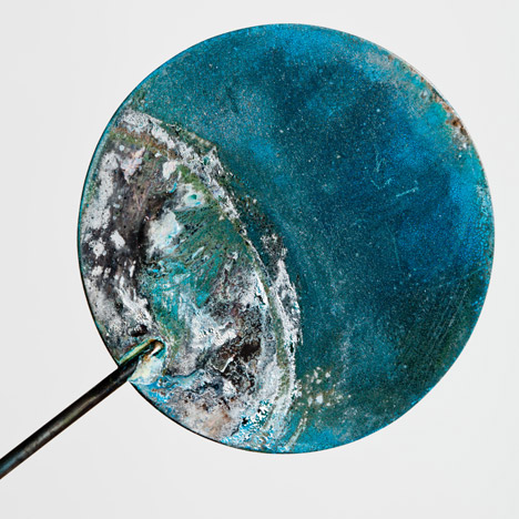 Weathered sculptures by Kneip