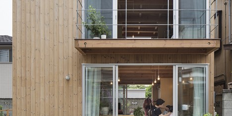 Wooden Box House by Hisako Yamamura suzuki architects