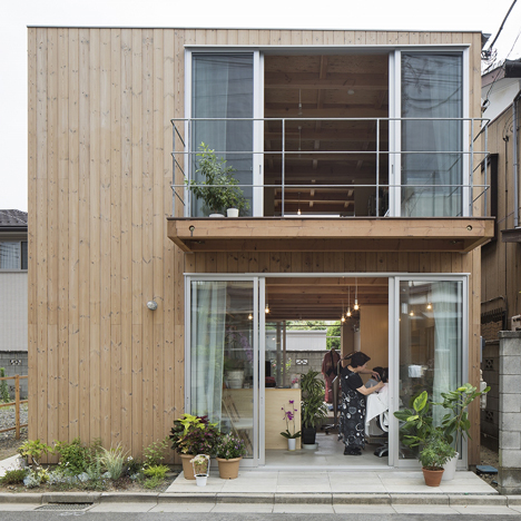 Wooden Box House by Hisako Yamamura suzuki architects