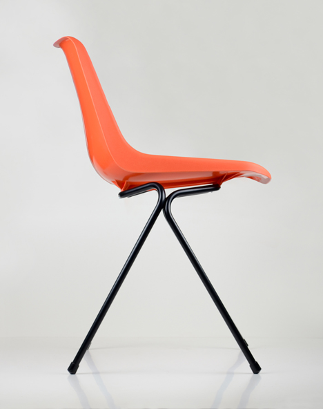 Robin Day polypropylene chair