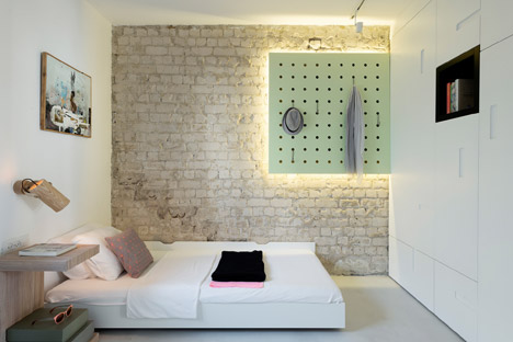 55 metre Tel Aviv apartment by Maayan Zusman and Amir Navon