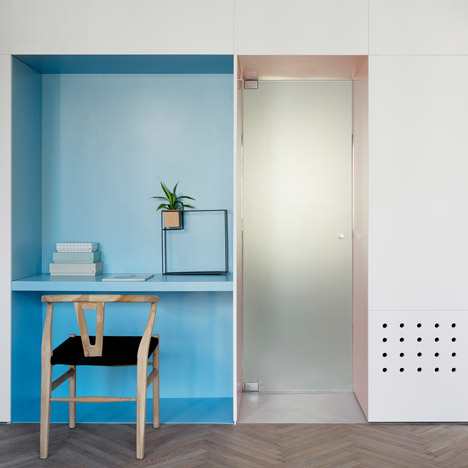 55 metre Tel Aviv apartment by Maayan Zusman and Amir Navon