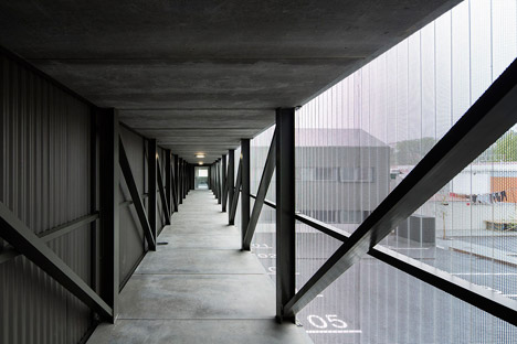 Ademia office and warehouse building by Joao Mendes Ribeiro