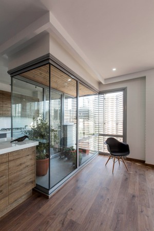 Andarzgoo residential building by Ayeneh Office