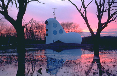 The exterior of Ant Farm's House of the Century