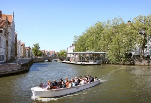 Canal Swimmer's Club by Atelier Bow-Wow + Architectuuratelier Dertien 12 for Belgian Triennial