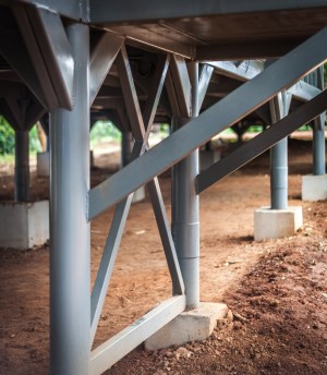 Baan Huay Sarn Yaw School by Vin Varavarn Architects