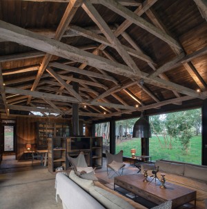 Barn al lake Ranco by Estudio Valdes Arquitectos