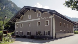 Berge guesthouse by Nils Holger Moormann
