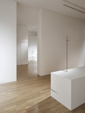 Border table for Eye of Gyre by Nendo