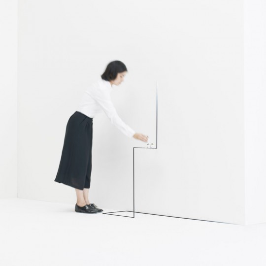 Border table for Eye of Gyre by Nendo