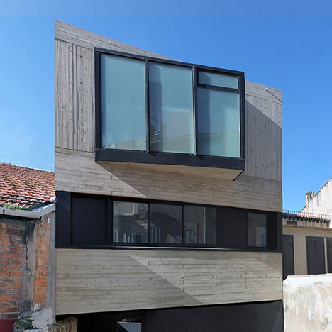 Cap House by ACAU Architects