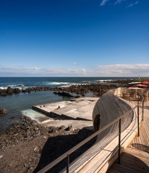 Cella-Bar_FCC-Arquitectura-Paulo-Lobo_dezeen_936_16