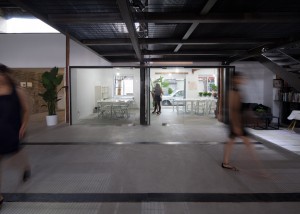 Cha'er Hutong 3 by reMIX studio