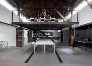 Cha'er Hutong 3 by reMIX studio