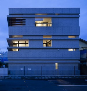 Cranks House by Hugo Kohno