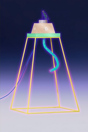 Absurd electronics by Dan Adlešič