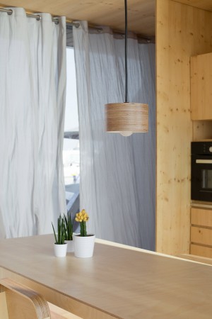 Floatwing floating house by Friday