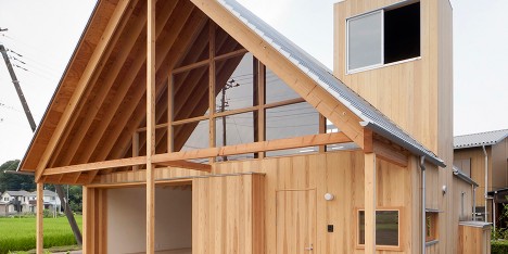 Gabled roof Kawagoe by Tailored Design Lab