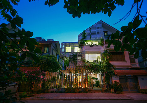 Growing Green Office by 102 Studio