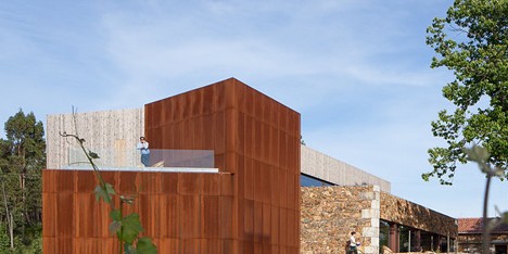 Hotel Monverde by FF Arquitectura and Paulo Lobo
