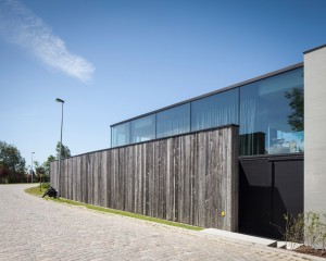 House Graafjansdijk by Govaert Vanhoutte architects