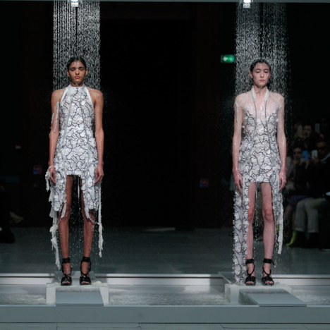 Hussein Chalayan's melting clothes for Spring Summer 2016