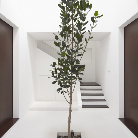 Ittka House by Fabian Tan