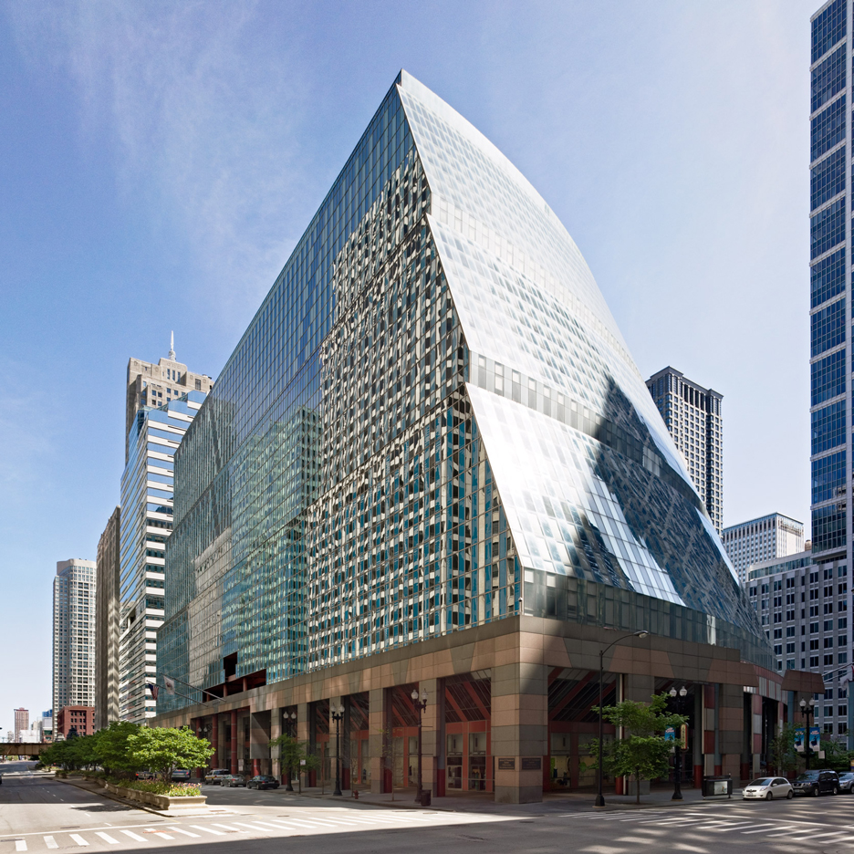James Thompson Center by Helmut Jahn