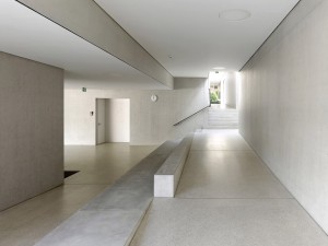 Kindergarten and crèche by Pierre-Alain Dupraz