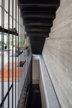 Mendelkern townhouse in Tel-Aviv by David Lebenthal Architects
