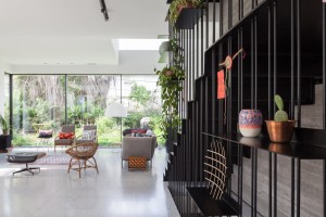 Mendelkern townhouse in Tel-Aviv by David Lebenthal Architects
