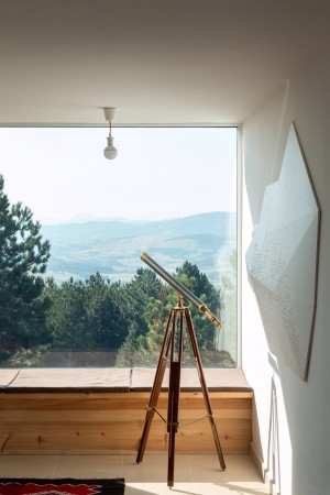 Mountain-House_Serbia_EXE-studio_dezeen_936_11