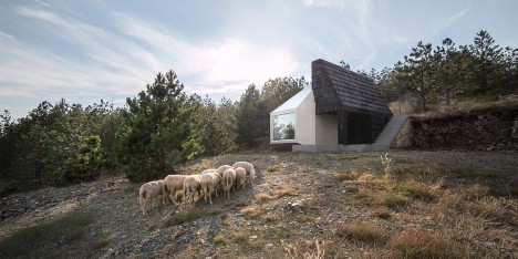 Mountain-House_Serbia_EXE-studio_dezeen_936_13