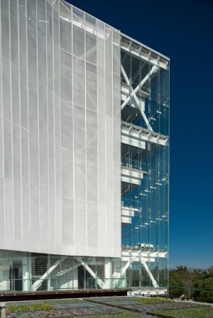 New campus for Centro University by Ten Arquitectos
