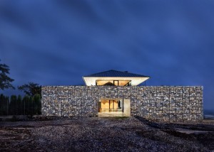 Observation house by I O Architects